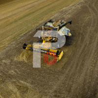 Moissonneuse à la Tour de Scay