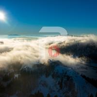Chateau de joux dans la Brume , la cluse et mijoux , Doubs